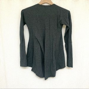LULULEMON GREY LONG SLEEVED HI LO TOP SMALL!!!